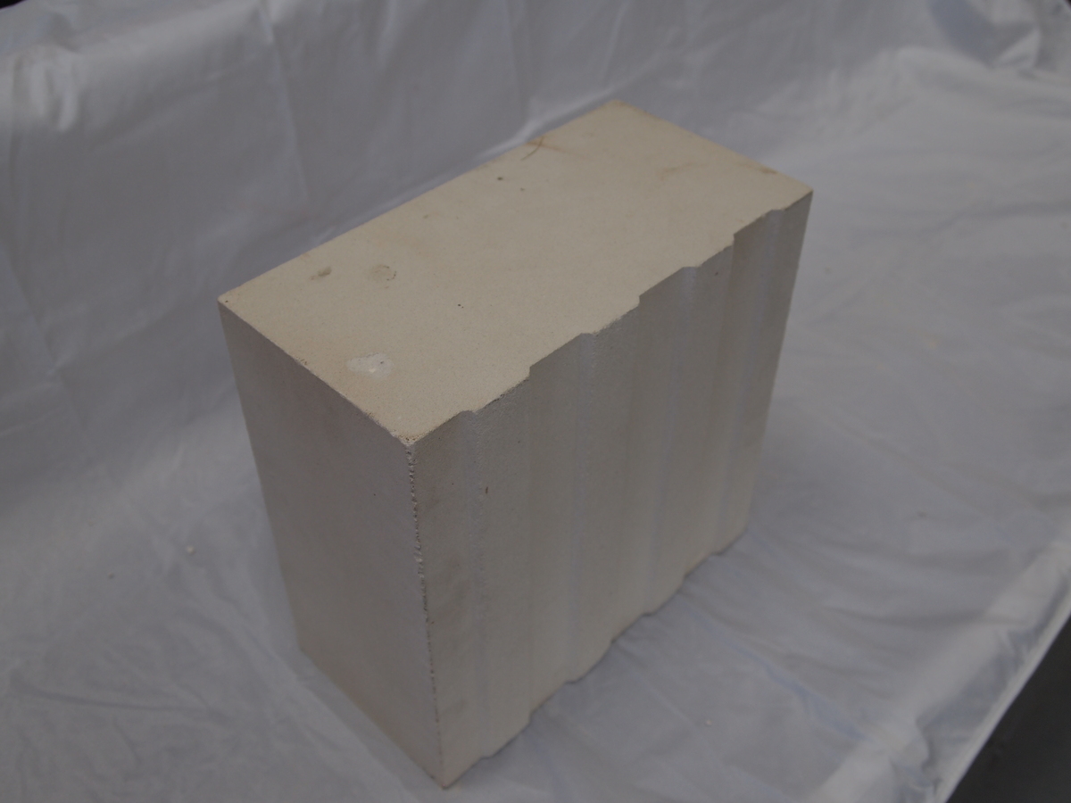 Блок силикатный среднеформатный для наружных стен доборный СБС 1-125 мм 